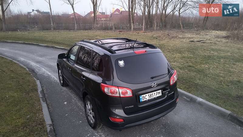 Внедорожник / Кроссовер Hyundai Santa FE 2010 в Львове