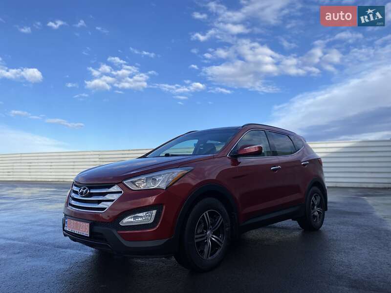 Внедорожник / Кроссовер Hyundai Santa FE 2015 в Львове