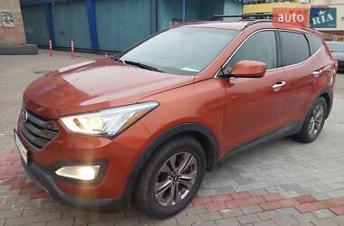 Внедорожник / Кроссовер Hyundai Santa FE 2015 в Киеве