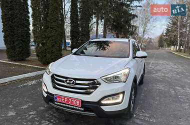 Внедорожник / Кроссовер Hyundai Santa FE 2015 в Ровно