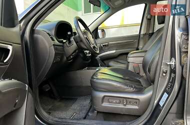 Внедорожник / Кроссовер Hyundai Santa FE 2010 в Ивано-Франковске