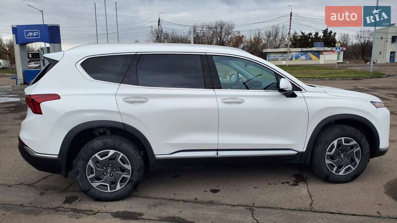 Позашляховик / Кросовер Hyundai Santa FE 2022 в Умані