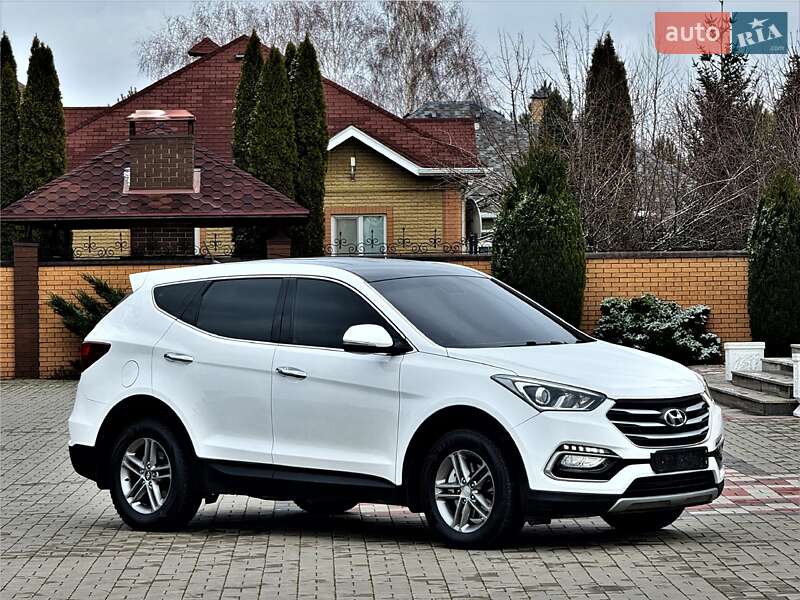 Позашляховик / Кросовер Hyundai Santa FE 2017 в Дніпрі