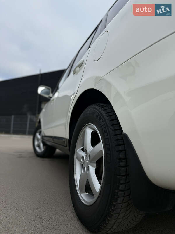 Внедорожник / Кроссовер Hyundai Santa FE 2007 в Львове