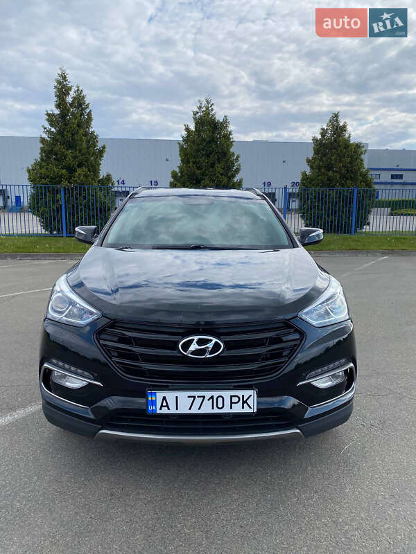 Внедорожник / Кроссовер Hyundai Santa FE 2016 в Яготине