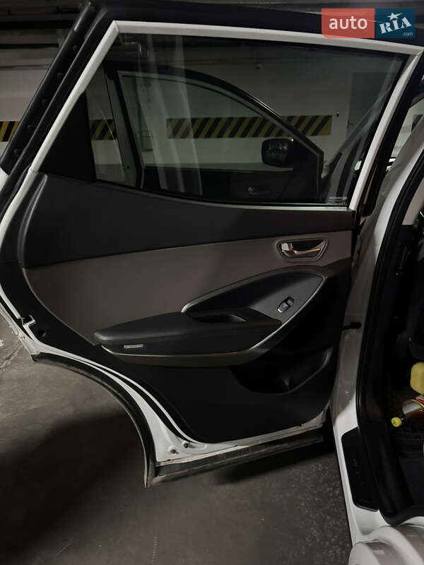 Позашляховик / Кросовер Hyundai Santa FE 2018 в Києві