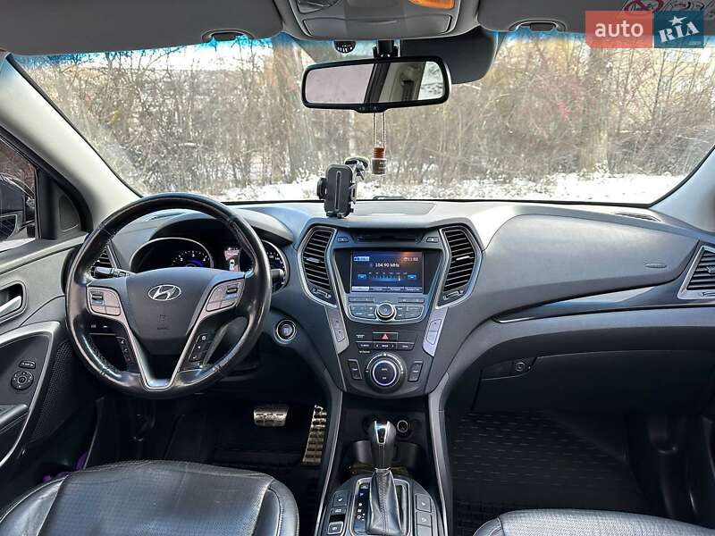 Внедорожник / Кроссовер Hyundai Santa FE 2014 в Тернополе
