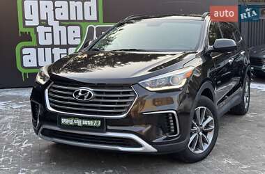 Внедорожник / Кроссовер Hyundai Santa FE 2015 в 