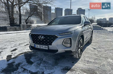 Внедорожник / Кроссовер Hyundai Santa FE 2018 в Киеве