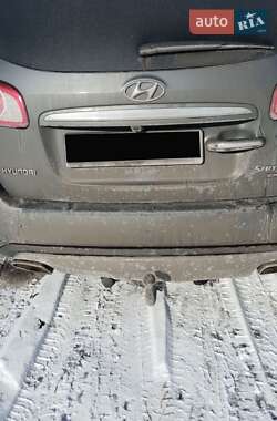 Внедорожник / Кроссовер Hyundai Santa FE 2011 в Конотопе