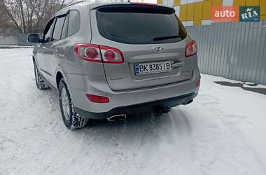 Позашляховик / Кросовер Hyundai Santa FE 2011 в 