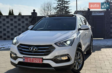 Внедорожник / Кроссовер Hyundai Santa FE 2017 в Ровно