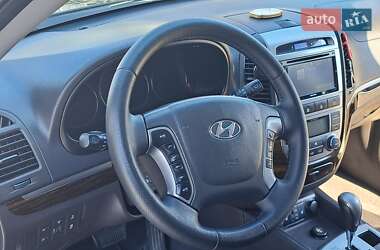 Внедорожник / Кроссовер Hyundai Santa FE 2012 в 