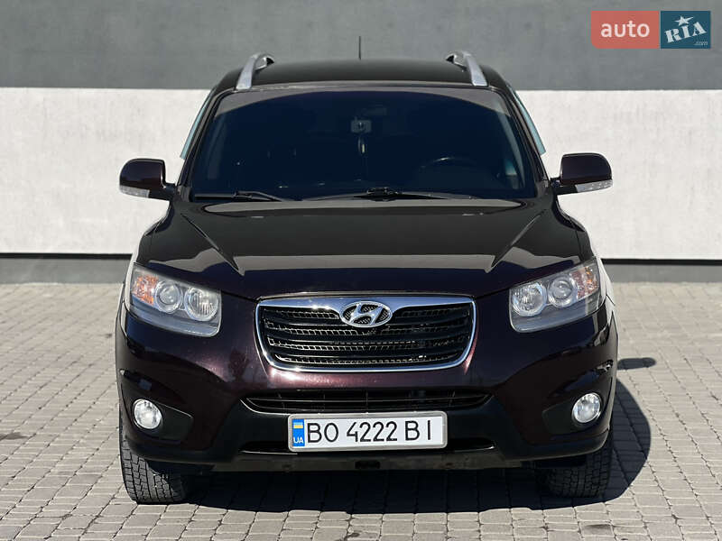 Внедорожник / Кроссовер Hyundai Santa FE 2011 в Тернополе