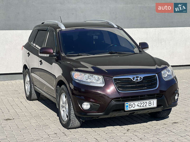 Внедорожник / Кроссовер Hyundai Santa FE 2011 в Тернополе