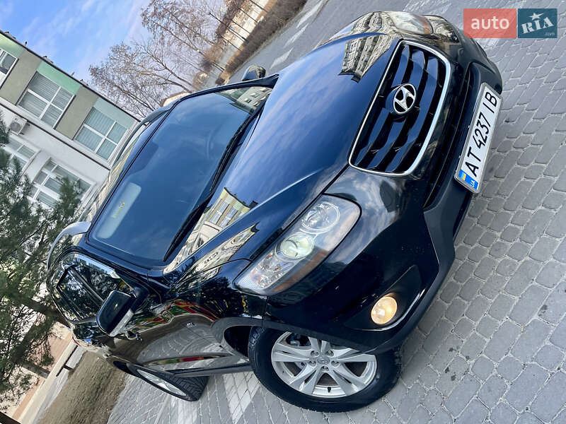 Позашляховик / Кросовер Hyundai Santa FE 2010 в Івано-Франківську