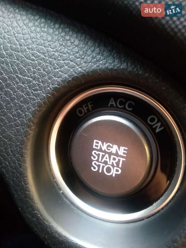 Внедорожник / Кроссовер Hyundai Santa FE 2013 в Ивано-Франковске