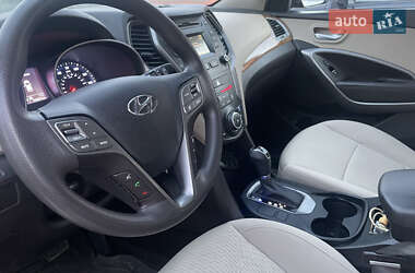 Позашляховик / Кросовер Hyundai Santa FE 2015 в Івано-Франківську