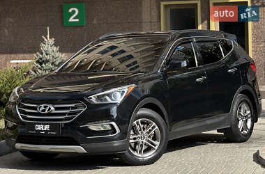 Внедорожник / Кроссовер Hyundai Santa FE 2016 в 