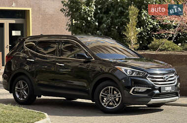 Внедорожник / Кроссовер Hyundai Santa FE 2016 в 