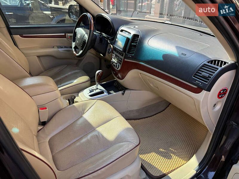 Позашляховик / Кросовер Hyundai Santa FE 2008 в Києві
