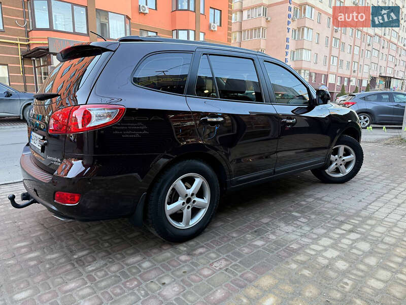 Позашляховик / Кросовер Hyundai Santa FE 2008 в Києві