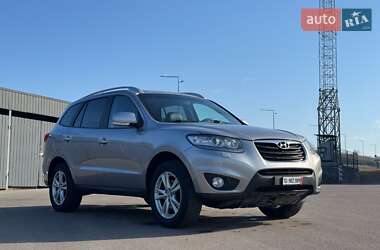 Позашляховик / Кросовер Hyundai Santa FE 2011 в Рівному