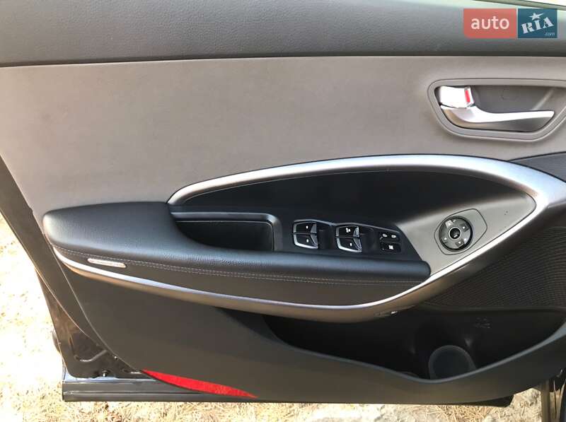 Позашляховик / Кросовер Hyundai Santa FE 2013 в Коростишеві