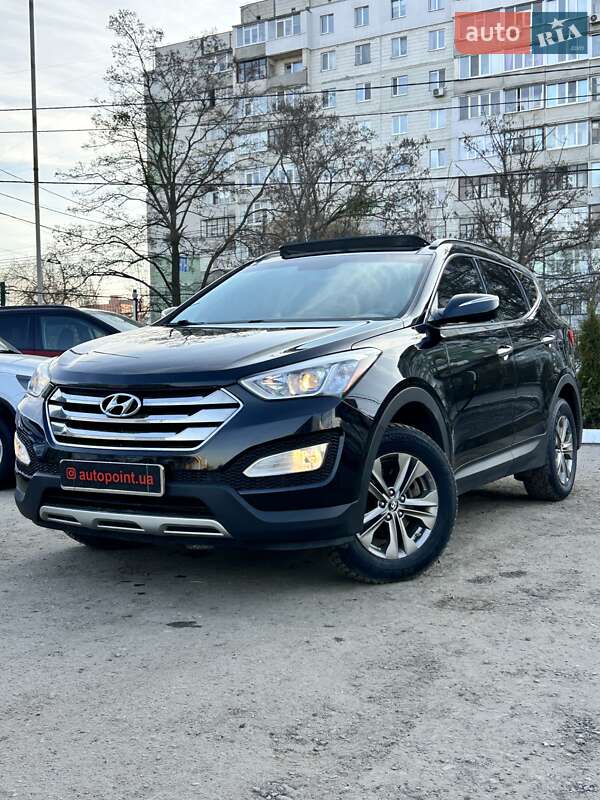 Внедорожник / Кроссовер Hyundai Santa FE 2014 в Сумах