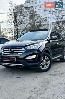 Внедорожник / Кроссовер Hyundai Santa FE 2014 в Сумах