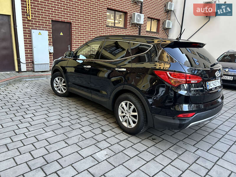 Внедорожник / Кроссовер Hyundai Santa FE 2015 в Львове