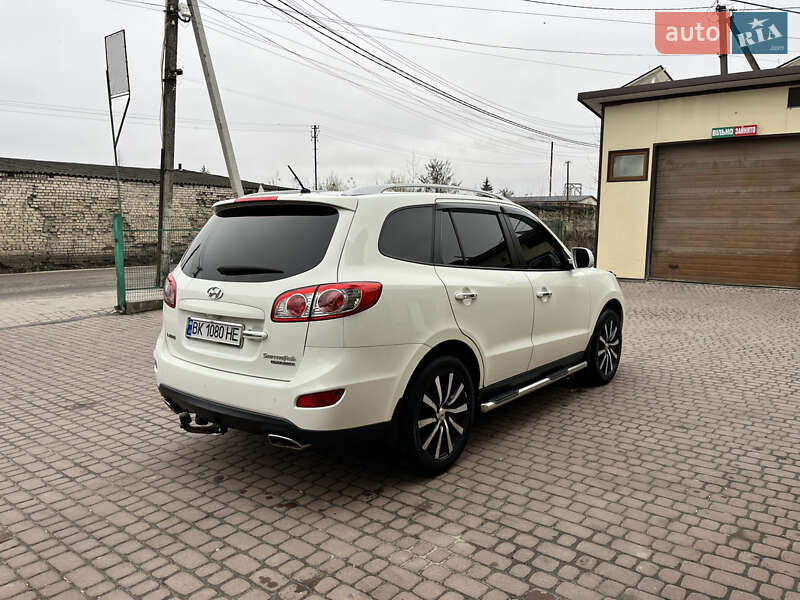 Позашляховик / Кросовер Hyundai Santa FE 2010 в Бродах
