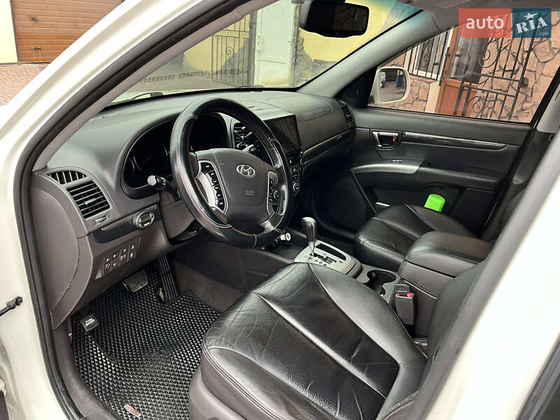 Позашляховик / Кросовер Hyundai Santa FE 2010 в Бродах