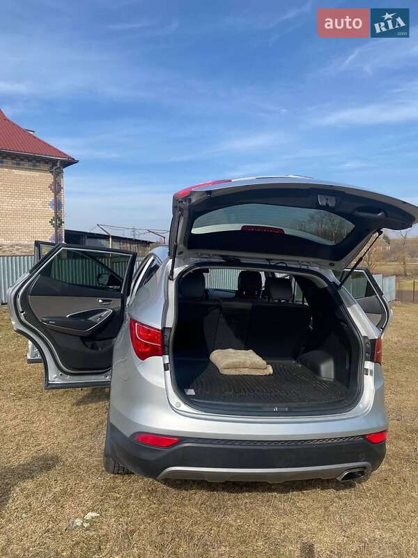 Позашляховик / Кросовер Hyundai Santa FE 2015 в Хмельницькому