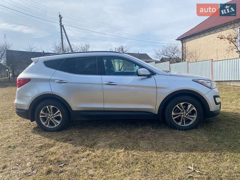 Позашляховик / Кросовер Hyundai Santa FE 2015 в Хмельницькому