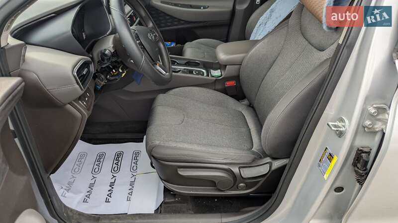 Внедорожник / Кроссовер Hyundai Santa FE 2019 в Одессе