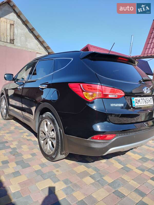 Внедорожник / Кроссовер Hyundai Santa FE 2012 в Коростене фото 11 Внедорожник / Кроссовер Hyundai Santa FE 2012 в Коростене