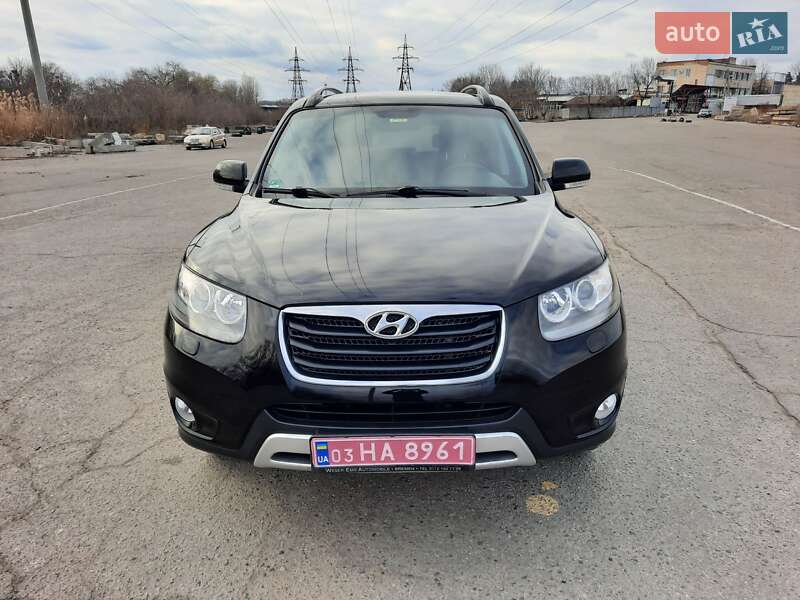 Внедорожник / Кроссовер Hyundai Santa FE 2012 в Полтаве