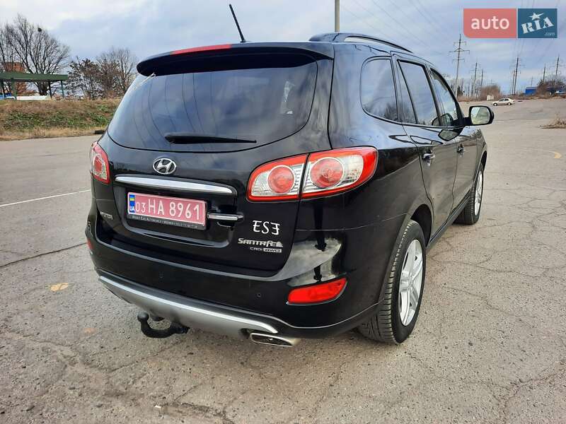 Внедорожник / Кроссовер Hyundai Santa FE 2012 в Полтаве