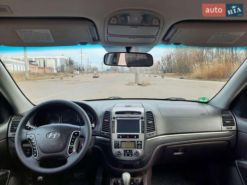 Внедорожник / Кроссовер Hyundai Santa FE 2012 в Полтаве