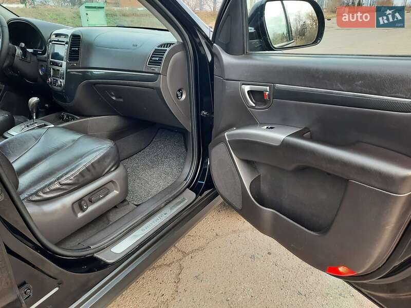 Внедорожник / Кроссовер Hyundai Santa FE 2012 в Полтаве