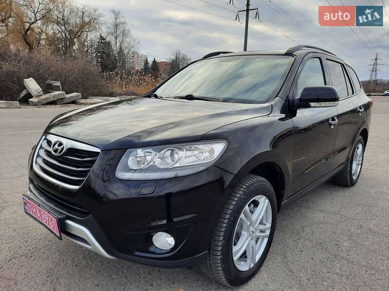 Внедорожник / Кроссовер Hyundai Santa FE 2012 в Полтаве
