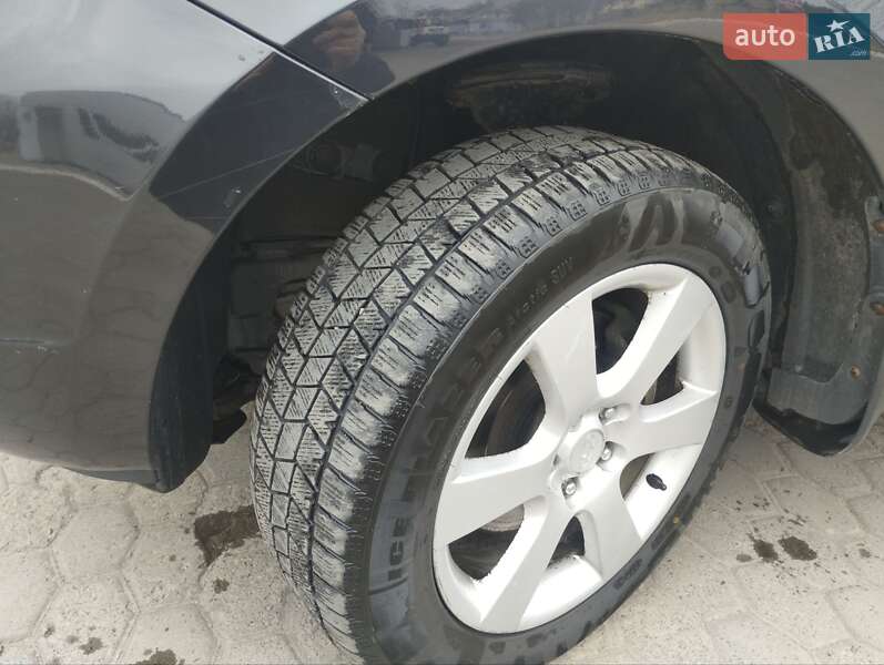 Позашляховик / Кросовер Hyundai Santa FE 2007 в Рівному