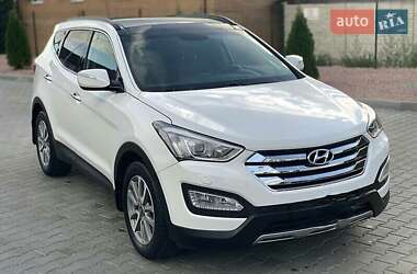 Внедорожник / Кроссовер Hyundai Santa FE 2013 в 
