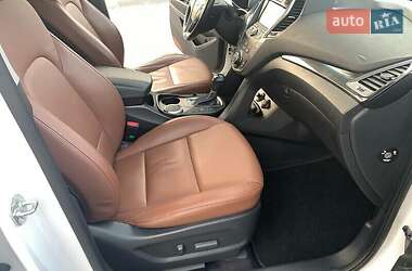 Внедорожник / Кроссовер Hyundai Santa FE 2013 в 