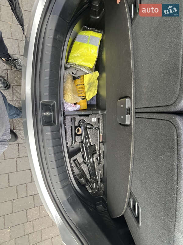 Внедорожник / Кроссовер Hyundai Santa FE 2014 в Ужгороде фото 10 Внедорожник / Кроссовер Hyundai Santa FE 2014 в Ужгороде