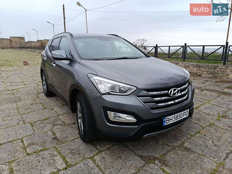 Внедорожник / Кроссовер Hyundai Santa FE 2012 в Белгороде-Днестровском