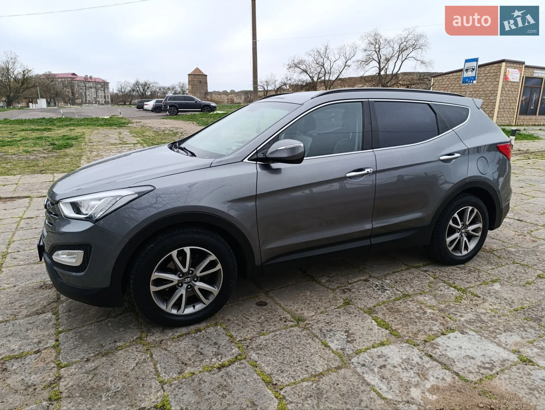 2012 Hyundai Santa Fe - мініатюра 16