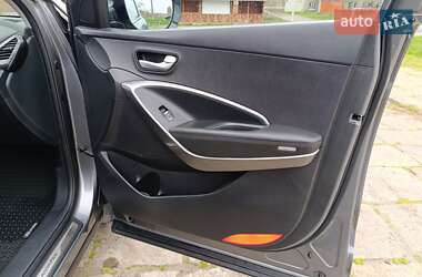 Внедорожник / Кроссовер Hyundai Santa FE 2012 в 