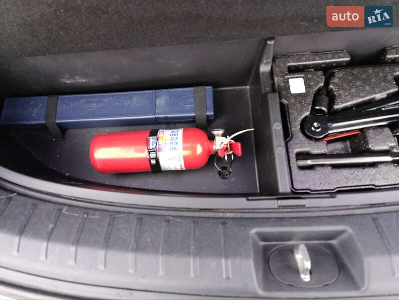 Внедорожник / Кроссовер Hyundai Santa FE 2012 в Белгороде-Днестровском